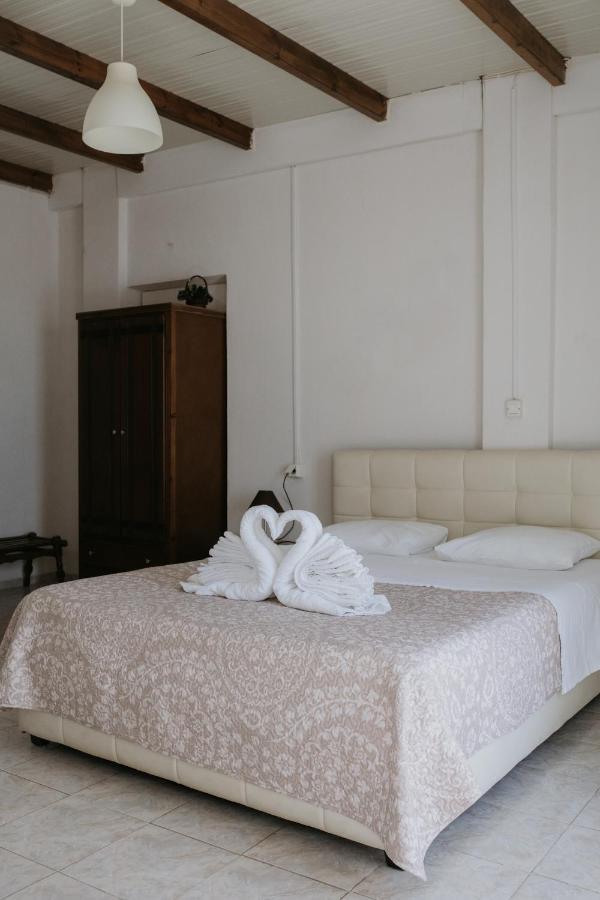 Hotel Thirasia Fira  Room photo
